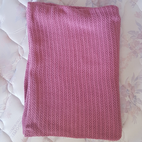 Other - 100% cotton throw blanket - Single Size